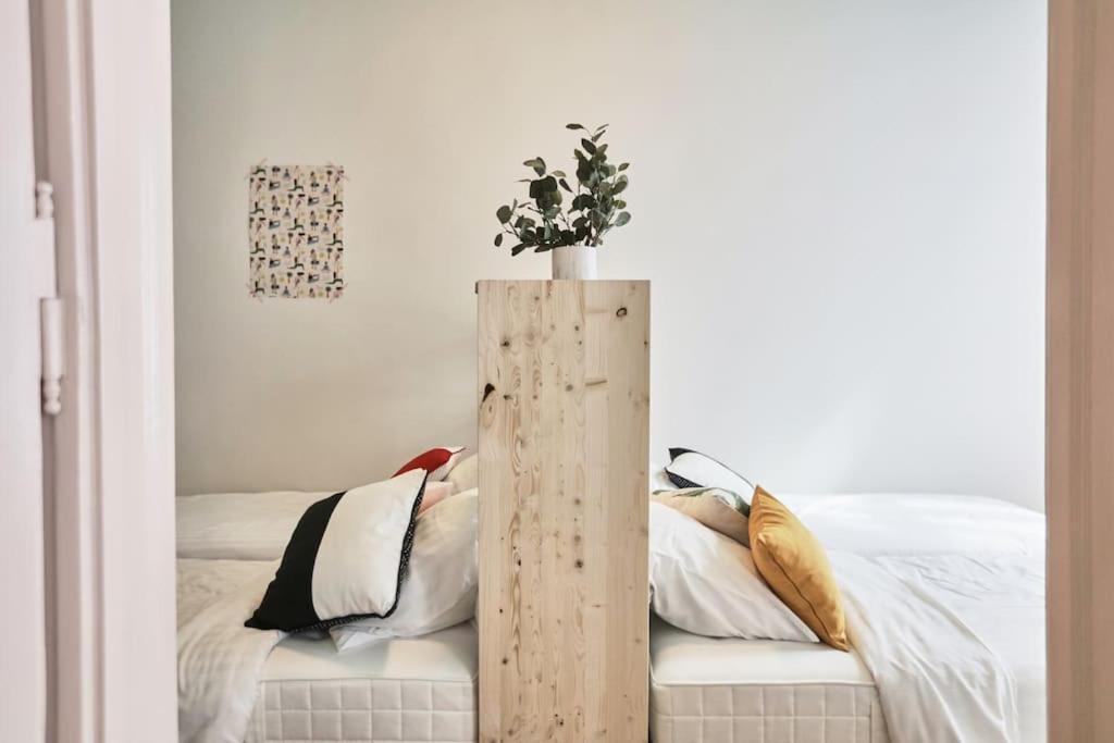 Unwind In Style W Sauna Dsgn 2Br Home Budapeste Exterior foto